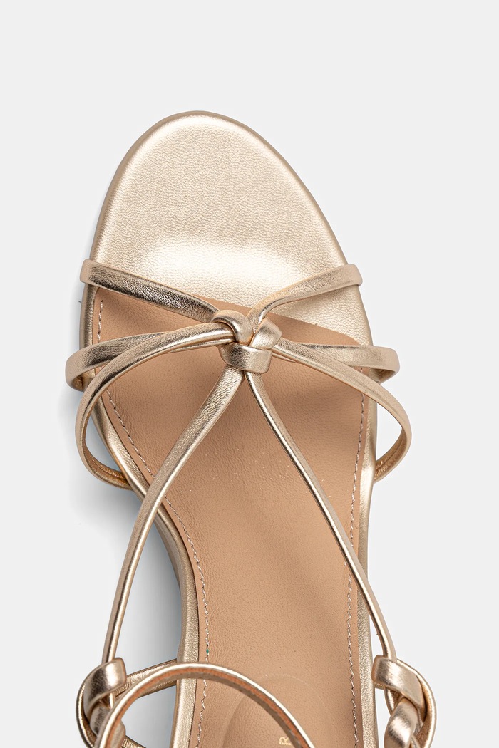 Tommy Hilfiger sandały skórzane METAL LEATHER KNOTS WEDGE SANDAL złoty FW0FW08801