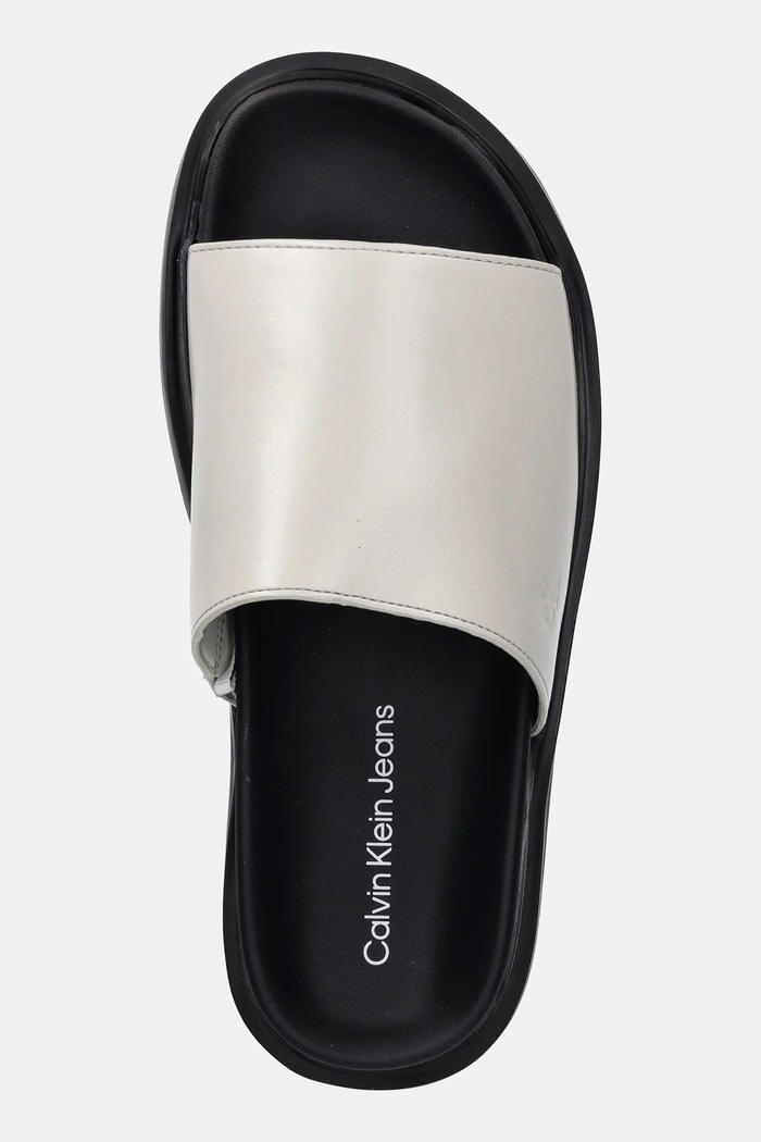 Šľapky Calvin Klein Jeans FLAT MOLDED SANDAL SLIDE biela YW0YW01710
