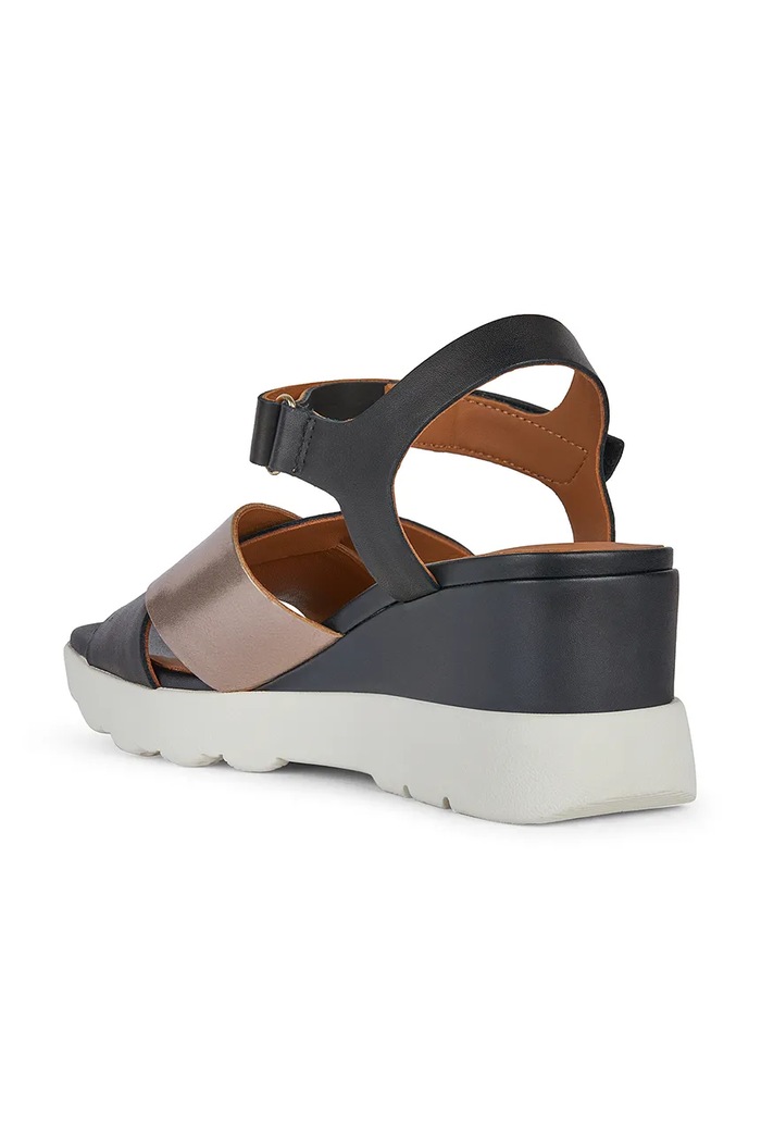 Geox bőr szandál D SPHERICA EC6 C fekete D45G0C.043CF.C0067