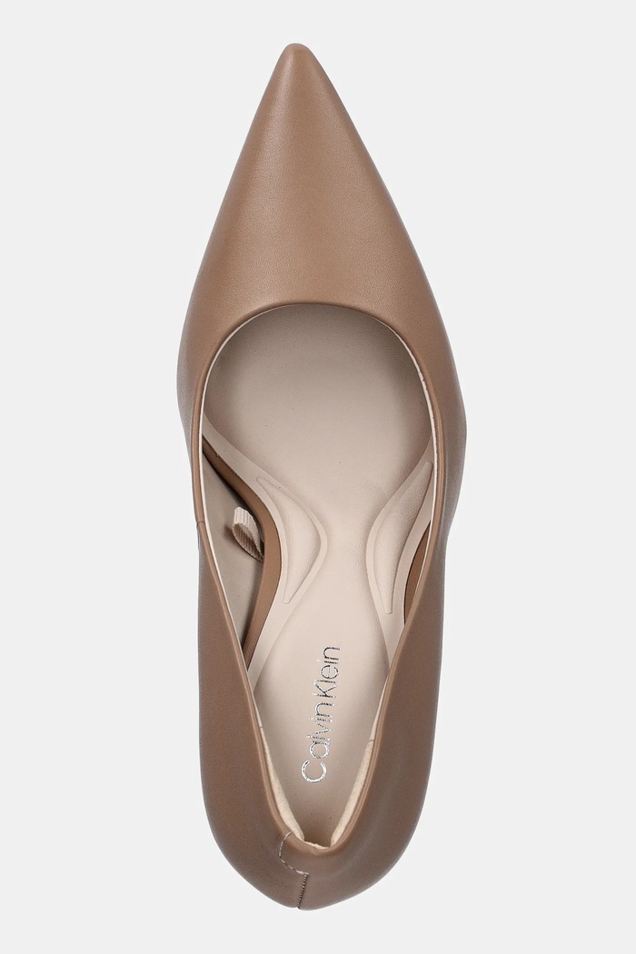 Δερμάτινες γόβες Calvin Klein HEEL PUMP 90 - LTH καφέ HW0HW02336