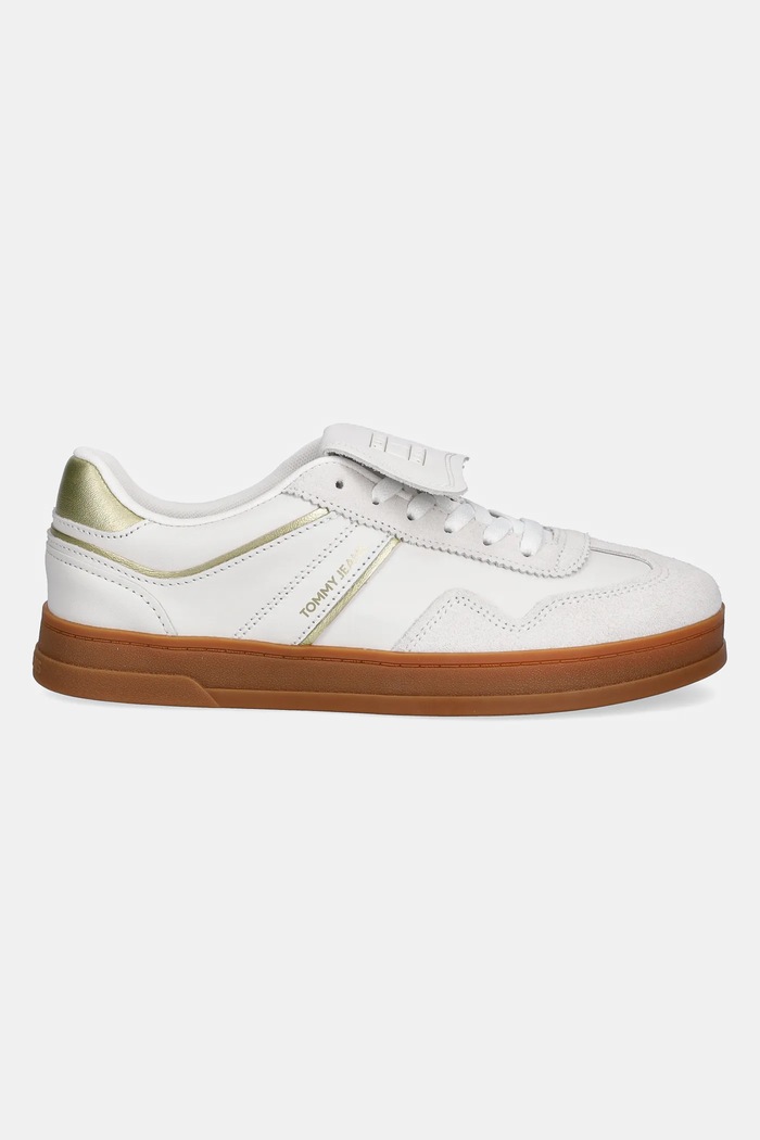 Kožené sneakers boty Tommy Jeans THE GREENWICH FLAP EN0EN02715 bílá SS25