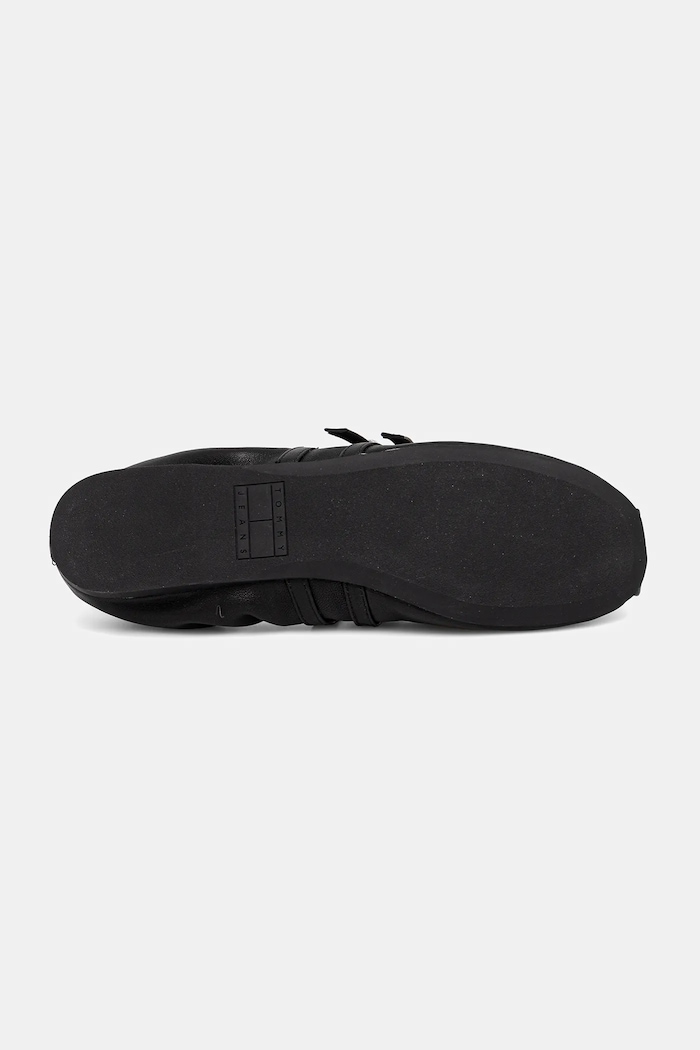 Δερμάτινες μπαλαρίνες Tommy Jeans BALLERINA EN0EN02720 μαύρο