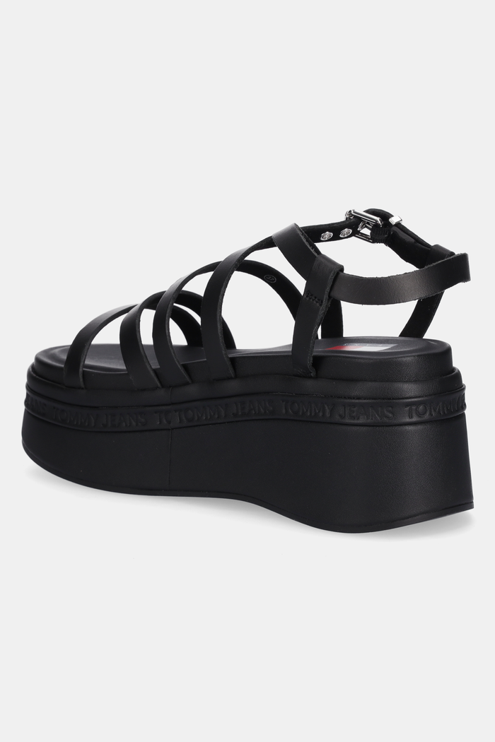 Obuv Kožené sandále Tommy Jeans WEDGY STRAPPY SANDAL EN0EN02756 čierna