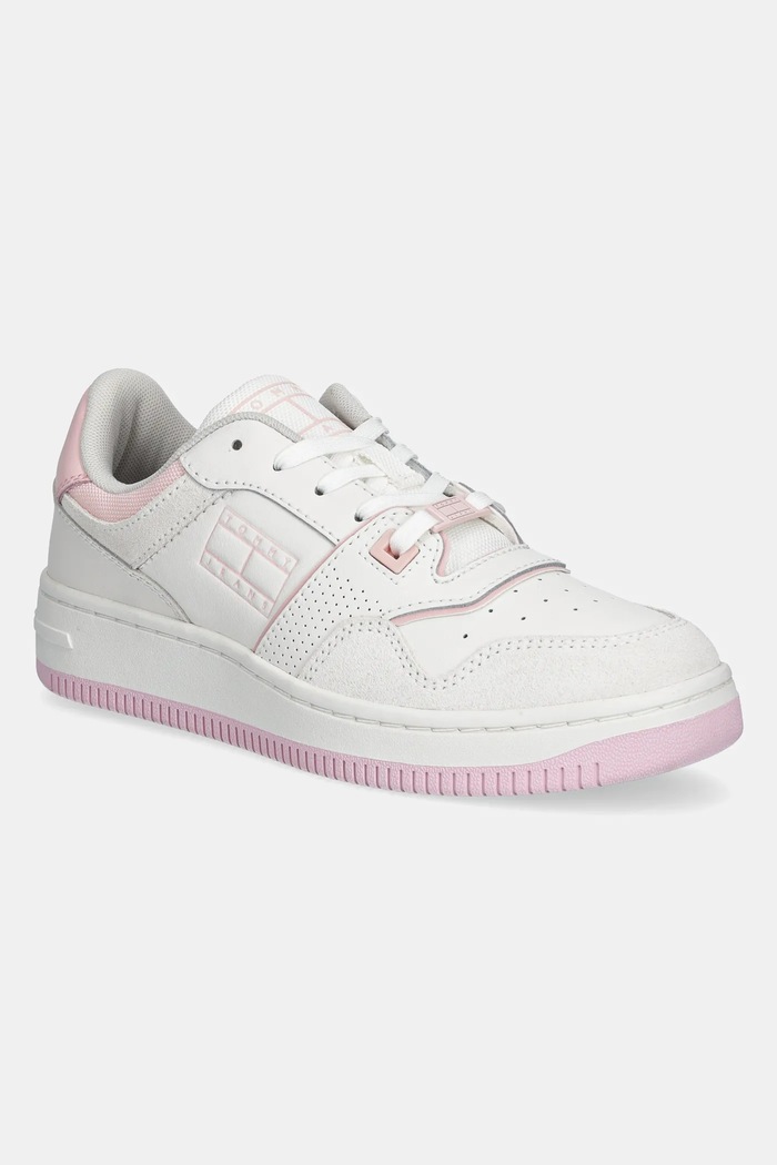 Sneakers boty Tommy Jeans RETRO BASKET WASHED SUEDE semišová kůže bílá EN0EN02773