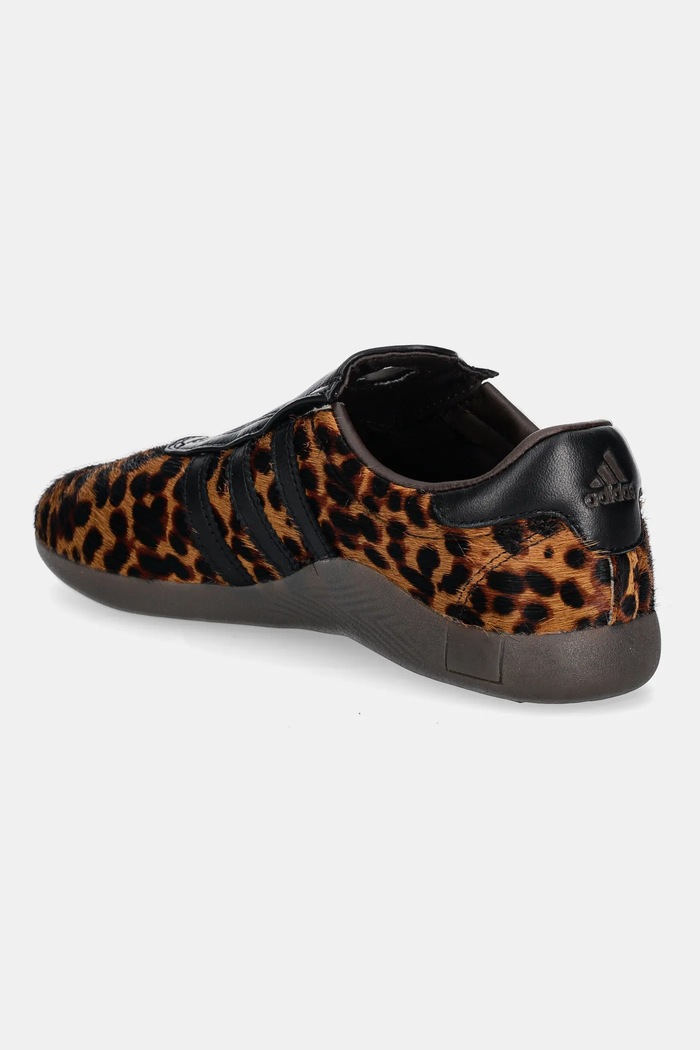 Взуття adidas Originals Шкіряні кросівки adidas Originals Taekwondo Mei JS0298 коричневий