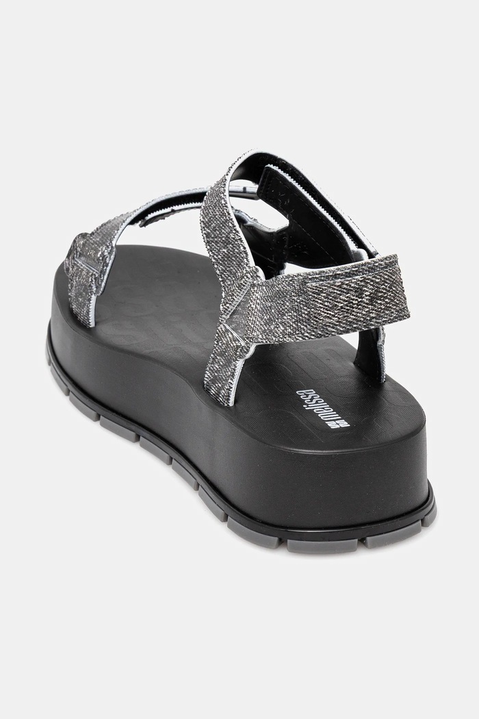 Obuv Sandále Melissa FLOWING PLATFORM DENIM M.36132.BG677 čierna