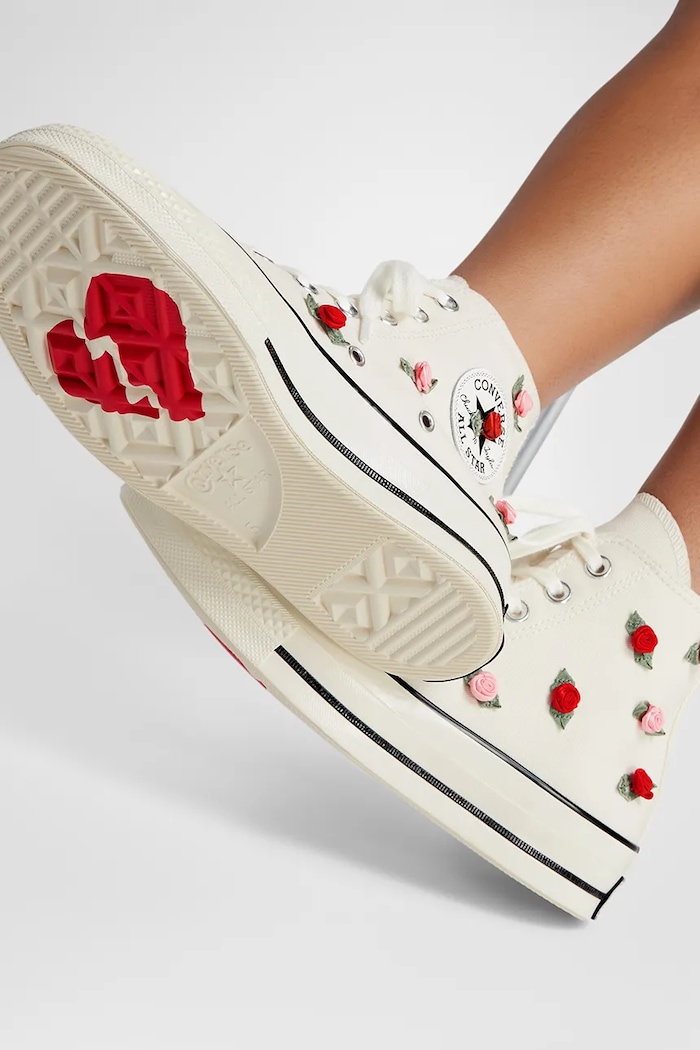 Tenisice Converse Chuck 70 Valentine's Day A10637C