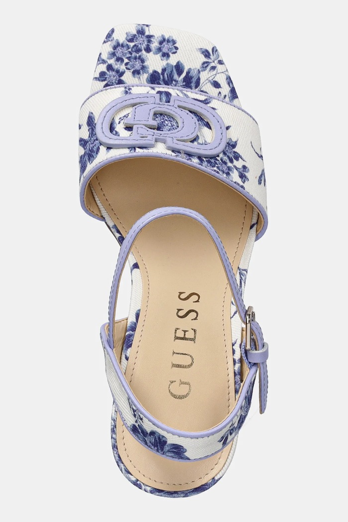 Πέδιλα Guess GANIKA2 λευκό FLJGA2.FAP03.BLUE