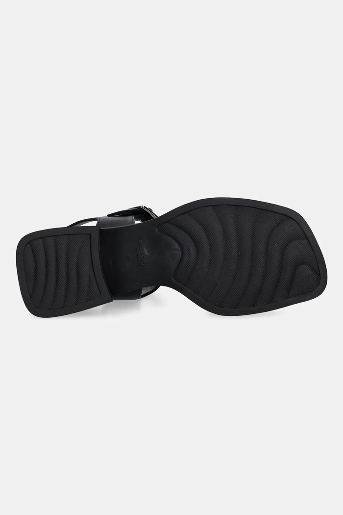 Sandali iz semiša Vagabond Shoemakers INES 5911.261.87 črna