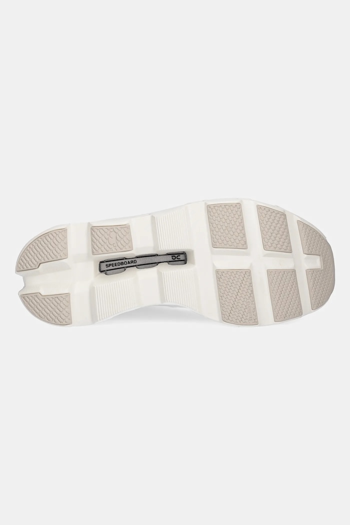 On shoes CloudmOnster Void 3WF10493043 beige