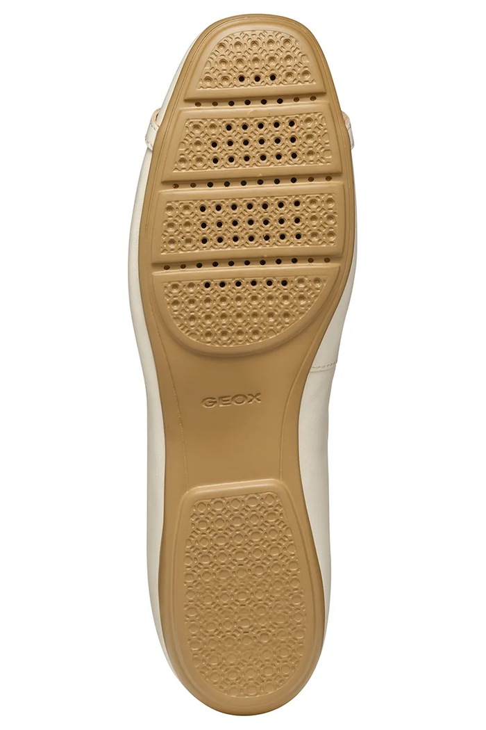 Geox baleriny skórzane D ANNYTAH D557NB.00085.C1122