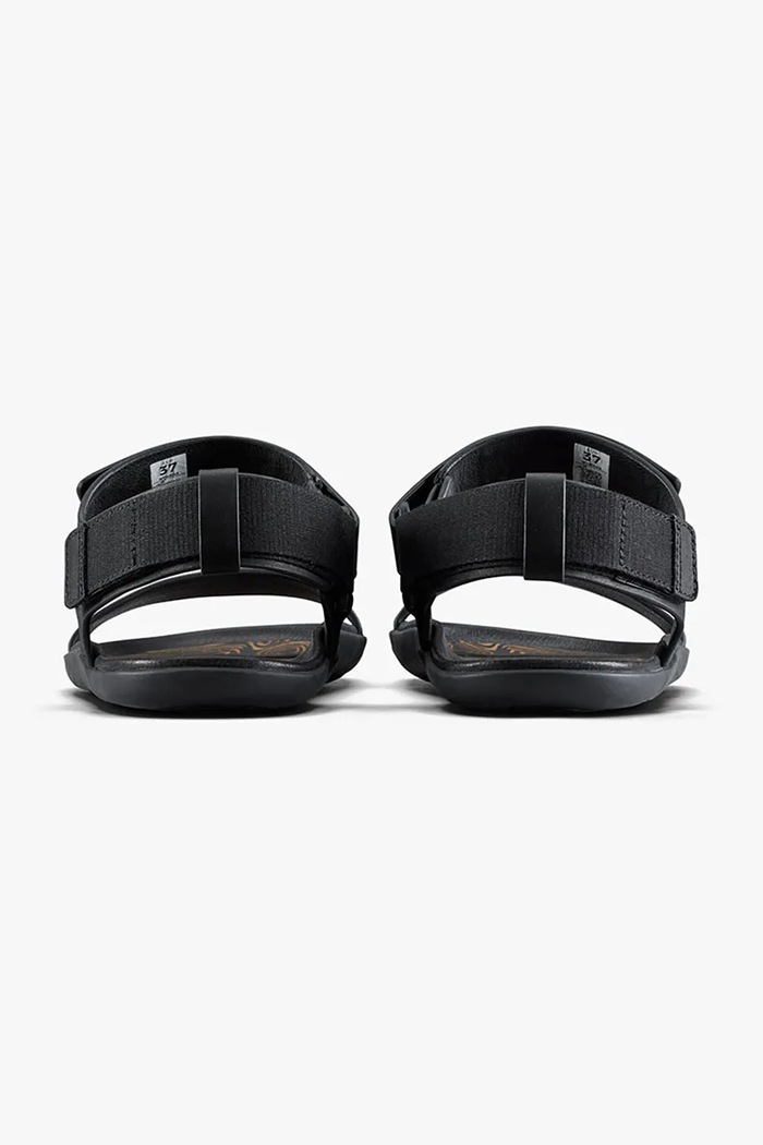 Obuwie Vivobarefoot sandały skórzane SENSUS YIN 209566 czarny