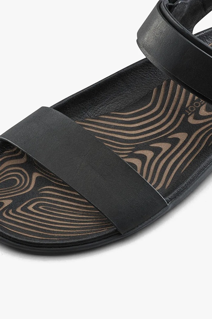 Vivobarefoot sandały skórzane SENSUS YIN 209566 czarny