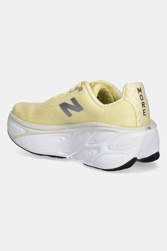 Obuwie New Balance buty do biegania Fresh Foam x More v5 WMORCD5 żółty
