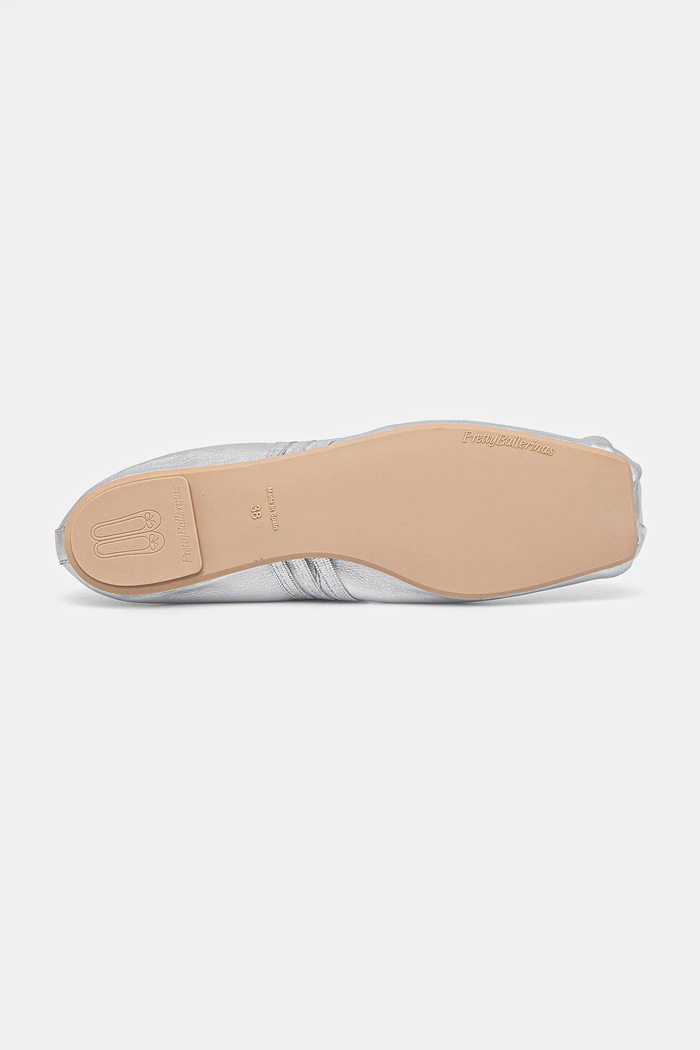 Δερμάτινες μπαλαρίνες Pretty Ballerinas Kristen 52198.A.5010 ασημί
