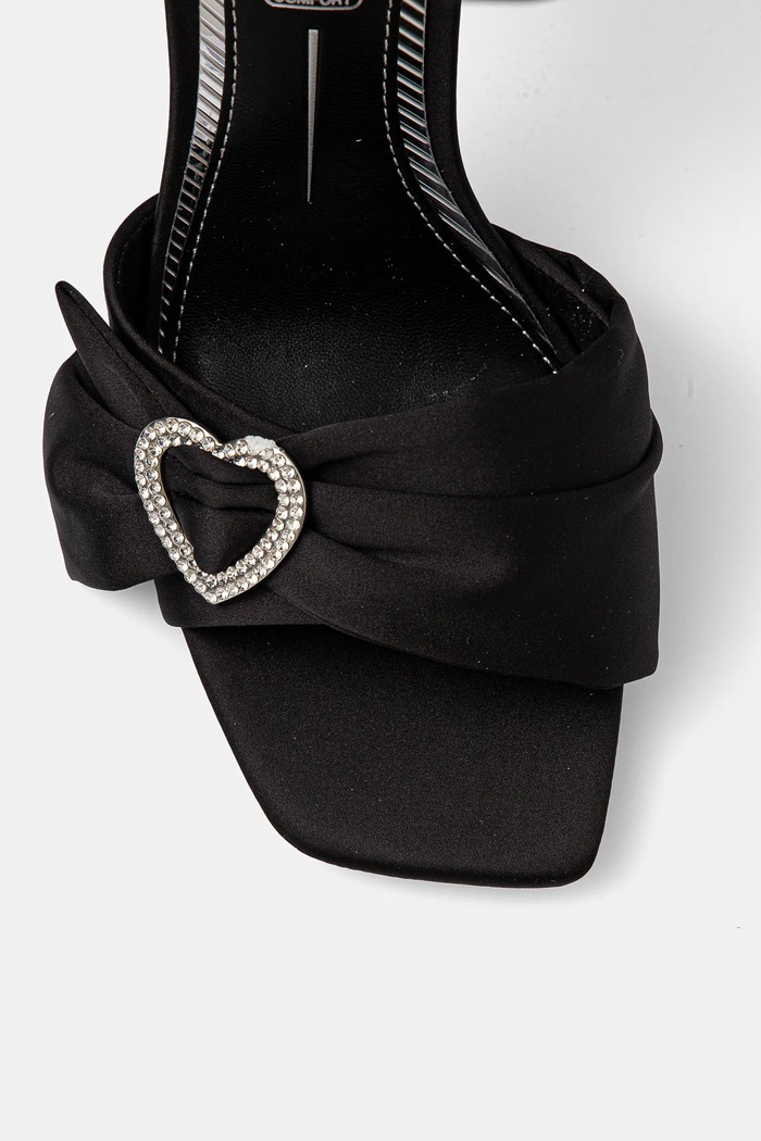 Sandali Buffalo Fairy Chic Heart črna 1291618.BLK