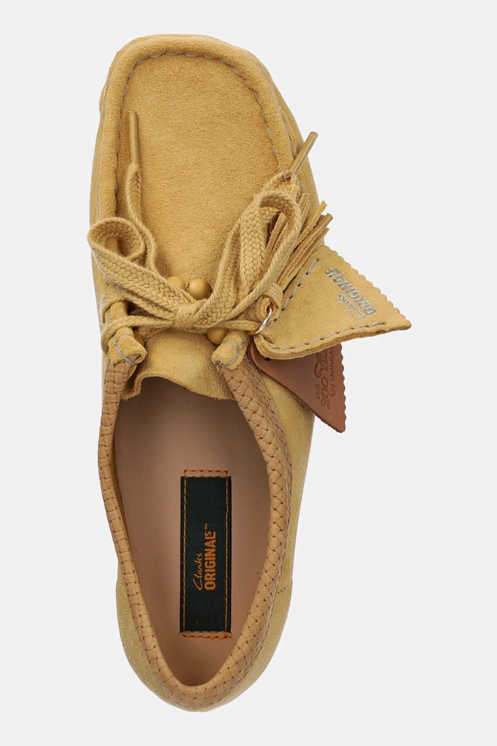 Замшеві мокасини Clarks Originals Wallabee жовтий 26180169