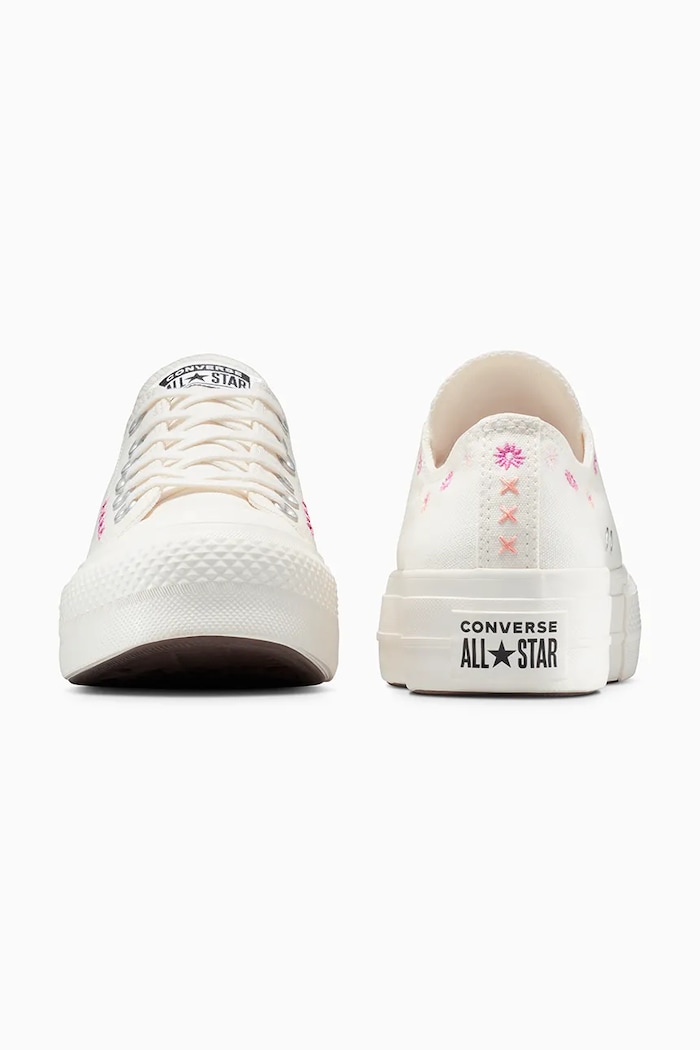 Boty Kecky Converse Chuck Taylor All Star Lift A15008C bílá