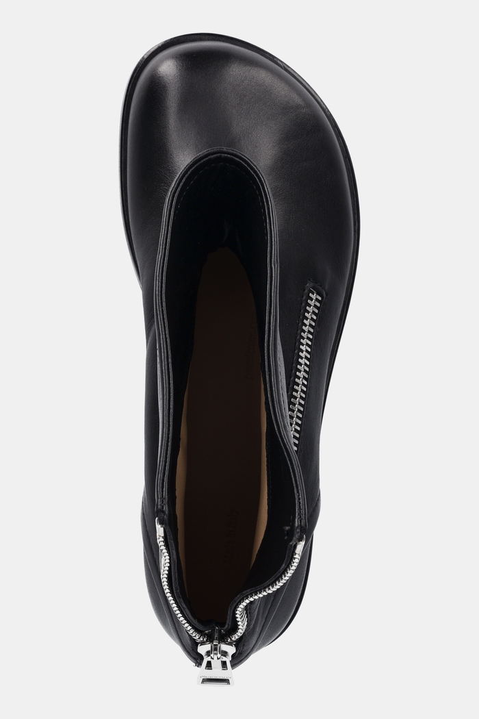 Kožené kotníkové boty JW Anderson Biker Boot černá BT0101.LA0268