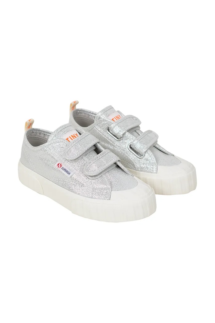 Dětské tenisky Tinycottons METALLIC SNEAKERS X SUPERGA SS25.911 stříbrná SS25