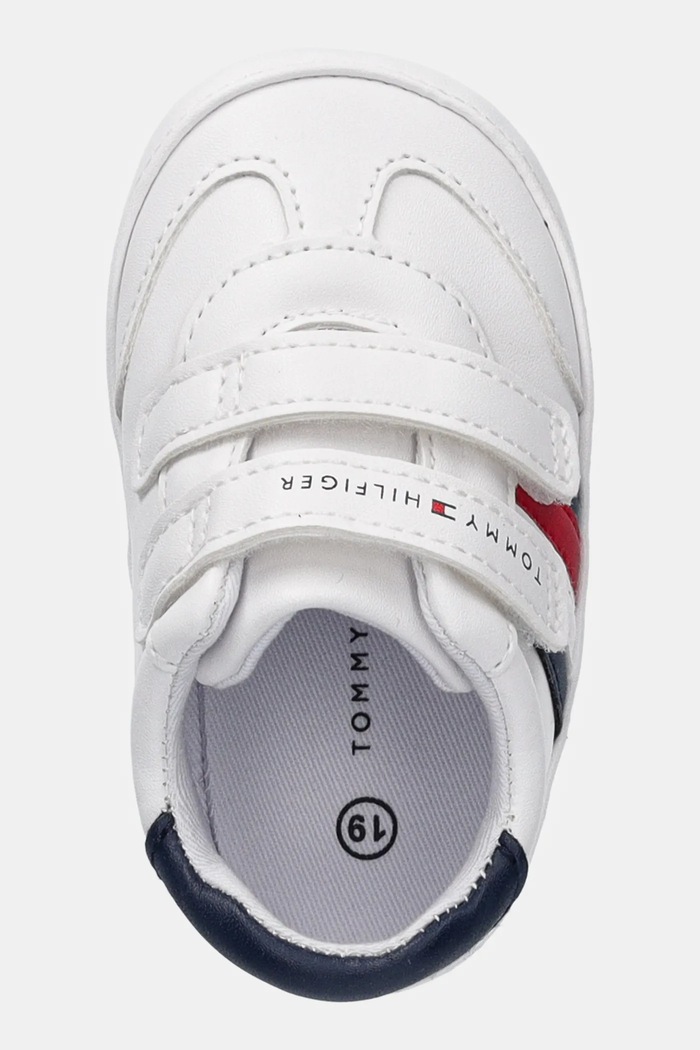 Βρεφικά παπούτσια Tommy Hilfiger λευκό T0B9.33831