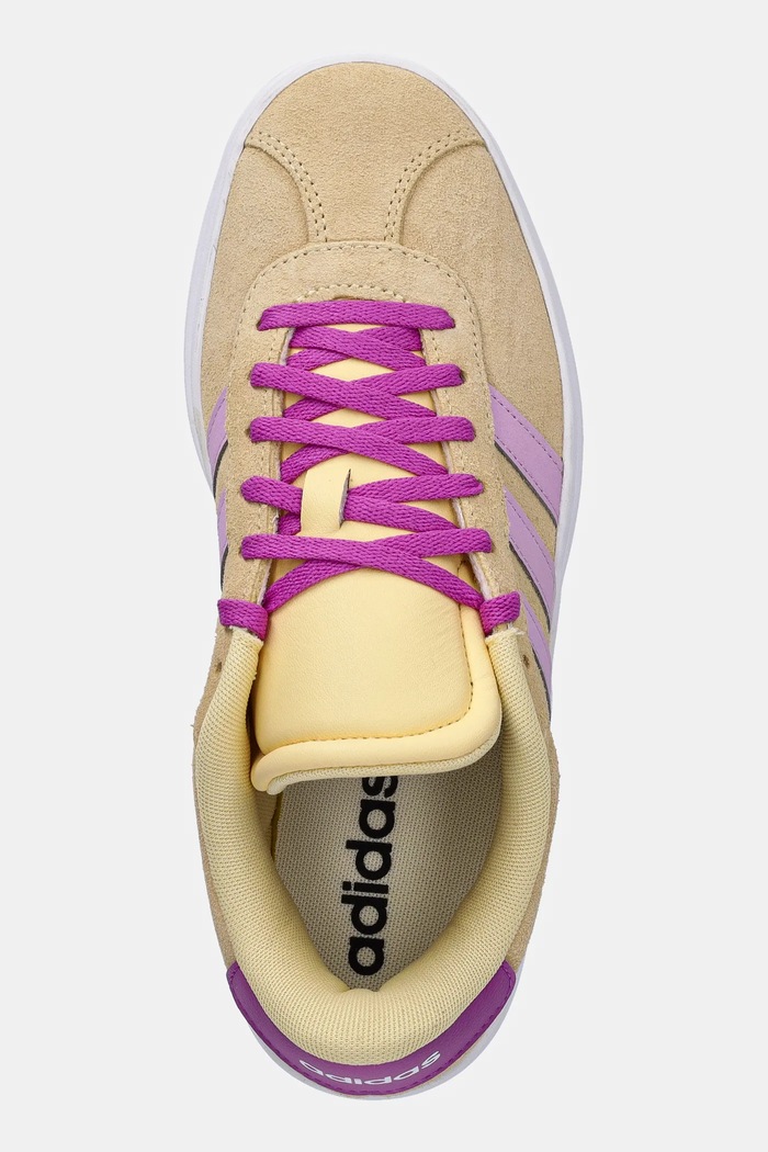 adidas sneakersy zamszowe dziecięce VL COURT BOLD żółty JI1019