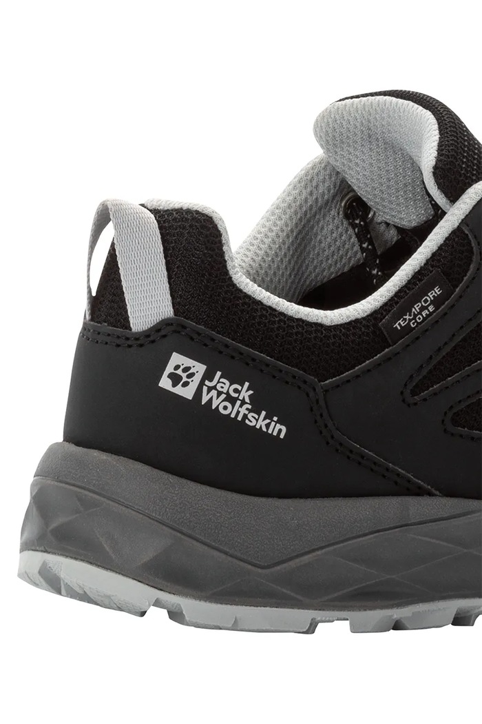 Dječaci Dječje cipele Jack Wolfskin WOODLAND 2 TEXAPORE LOW K 4059811.26.33 crna