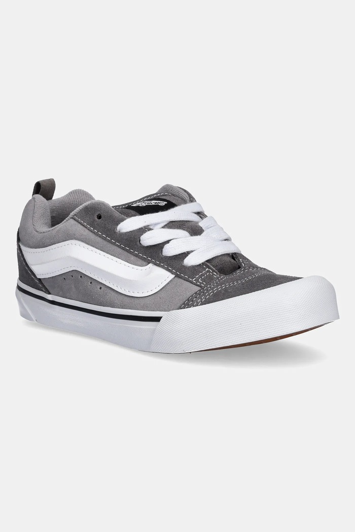 Vans tenisówki zamszowe dziecięce Knu Skool niska szary VN000D2TI5G1
