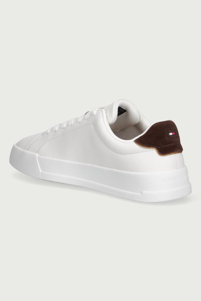 Obuwie Tommy Hilfiger TH COURT LTH DETAIL ESS sneakersy męskie skórzane FM0FM05367 biały