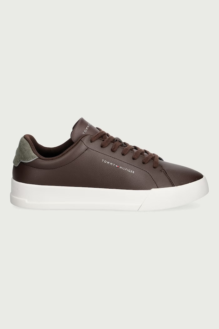 Tommy Hilfiger TH COURT LTH DETAIL ESS sneakersy męskie skórzane FM0FM05367 brązowy SS26