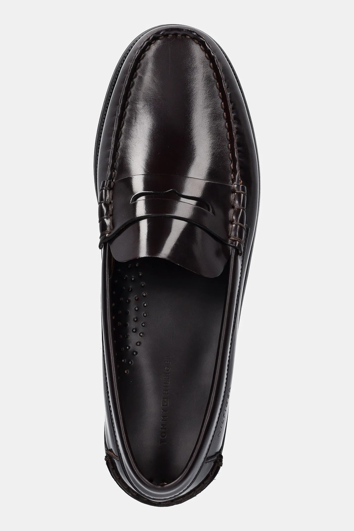 Kožené mokasíny Tommy Hilfiger CLASSIC HILFIGER LEATHER LOAFER hnedá FM0FM05362