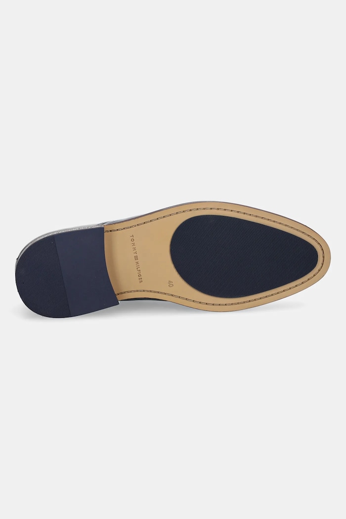 Kožené polobotky Tommy Hilfiger HILFIGER THUNIT LEATHER SHOE FM0FM05472 černá