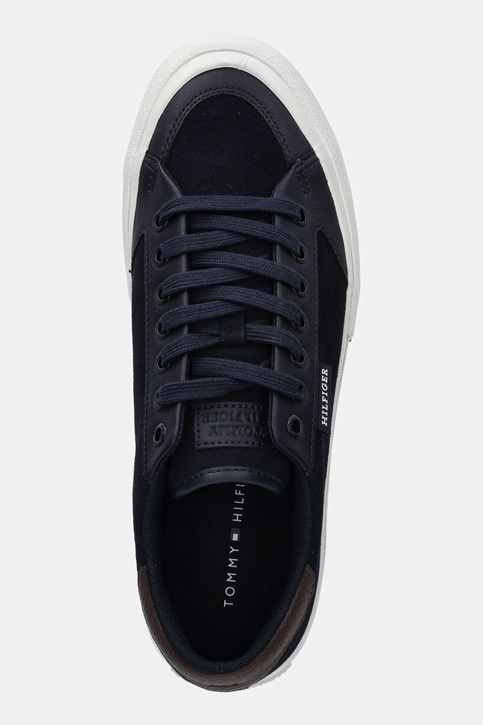 Tommy Hilfiger sneakersy zamszowe TH HI VULC STREET LOW SUEDE RWB granatowy FM0FM05458