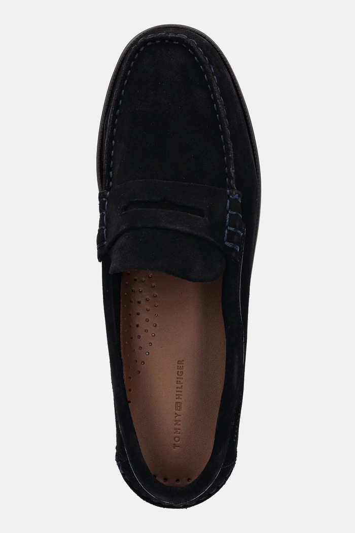 Tommy Hilfiger mokasyny zamszowe CLASSIC HILFIGER SUEDE LOAFER granatowy FM0FM05363