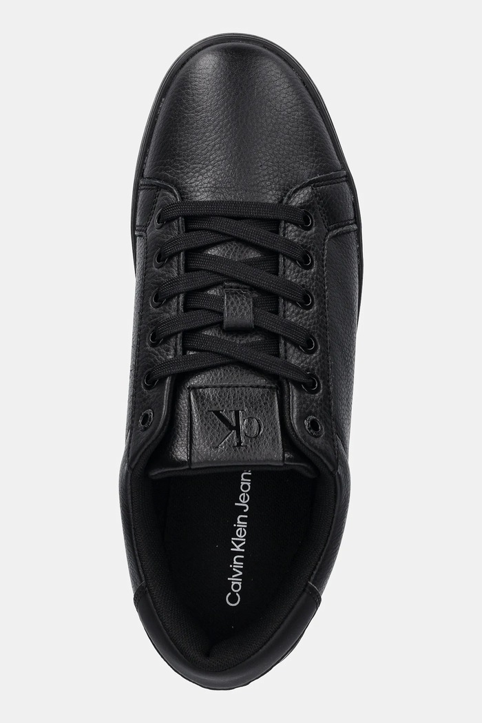Δερμάτινα sneakers Calvin Klein Jeans CLASSIC CUPSOLE LOW OHB μαύρο YM0YM01164
