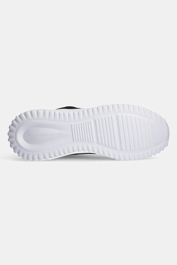 Calvin Klein Jeans sneakersy skórzane EVA RUNNER LOW MG WMM YM0YM01145 czarny