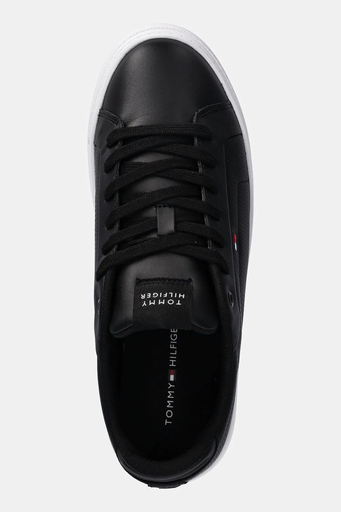 Tommy Hilfiger sneakersy skórzane ICON COURT PINPERF LTH czarny FM0FM05483