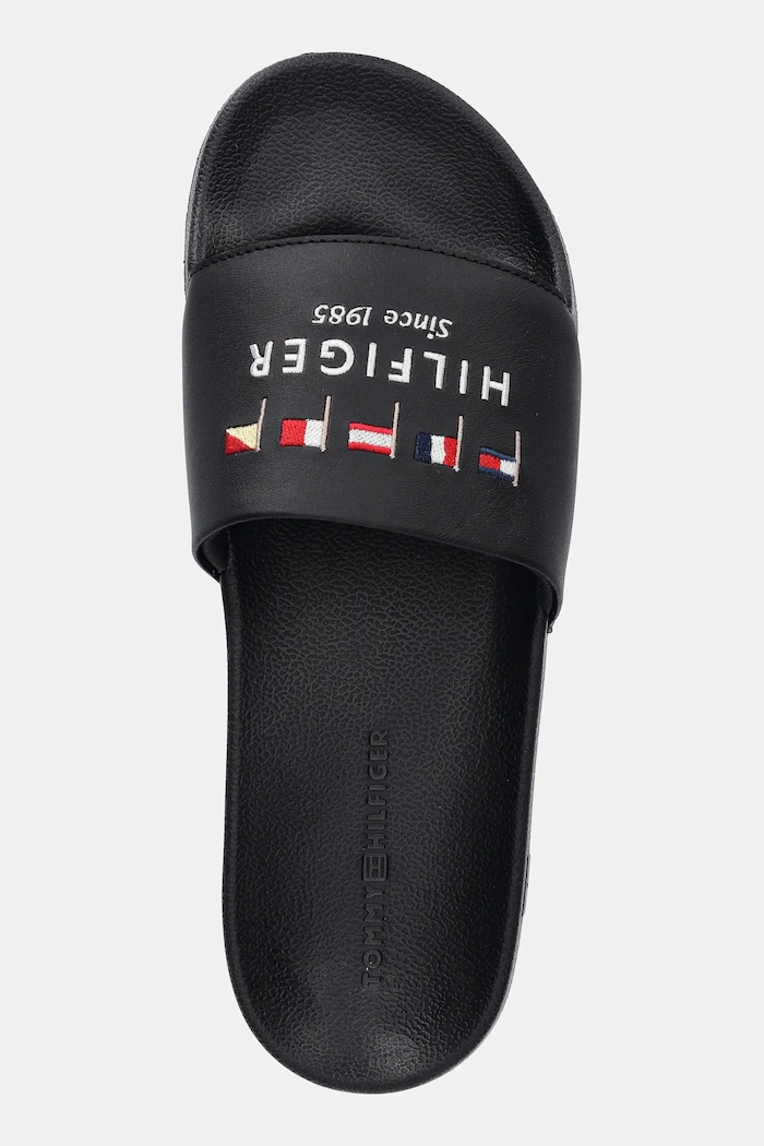 Natikači Tommy Hilfiger HILFIGER FLAGS POOL SLIDE črna FM0FM05431