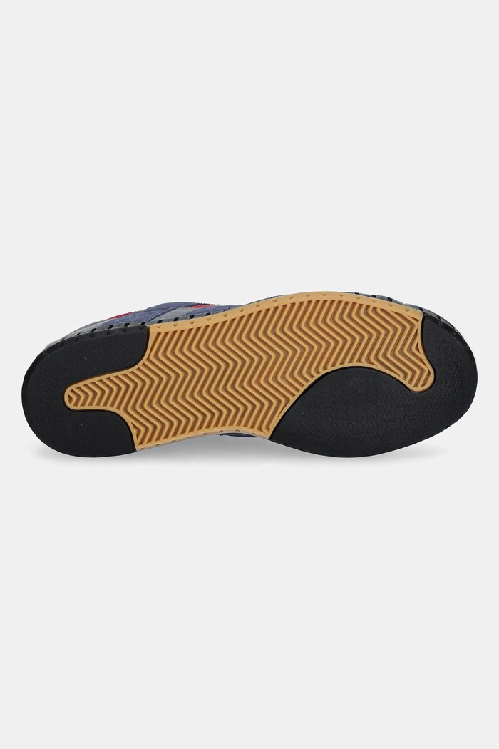 Велурени маратонки adidas Originals LWST JI3132 сив