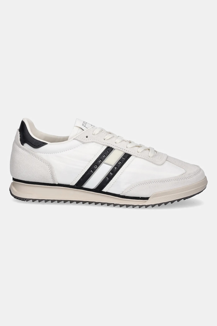 Маратонки Tommy Jeans RETRO RUNNER CLEATED EM0EM01527 бял SS25