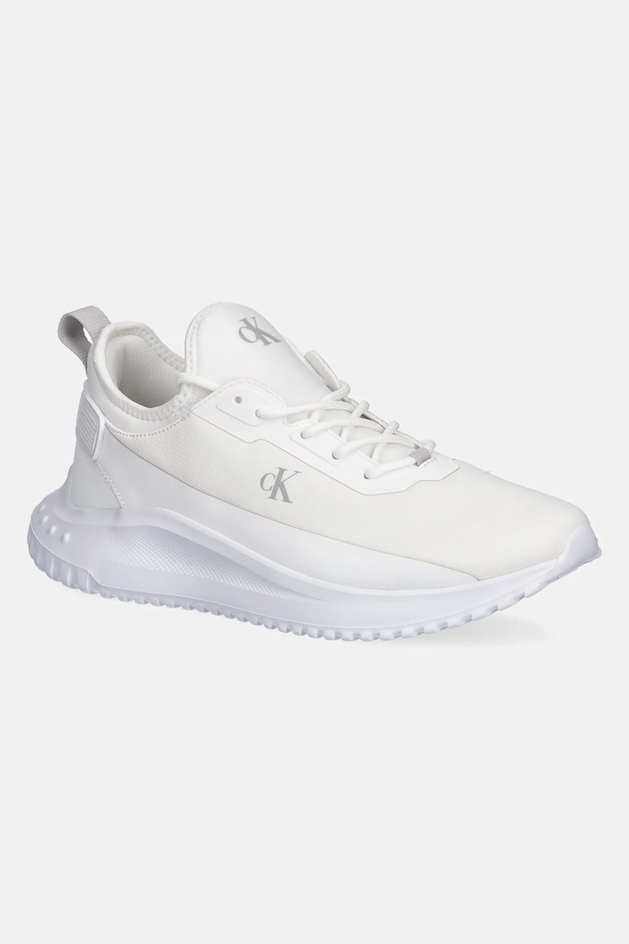 Superge Calvin Klein Jeans EVA RUNNER TECH RIPSTOP Prijazno od planeta bela YM0YM01203