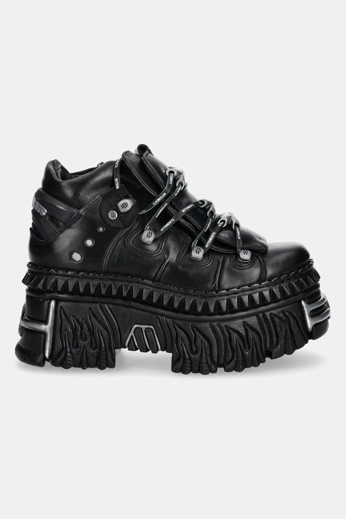 VETEMENTS sneakersy skórzane x New Rock Fire Platform UA66SN100B czarny SS25