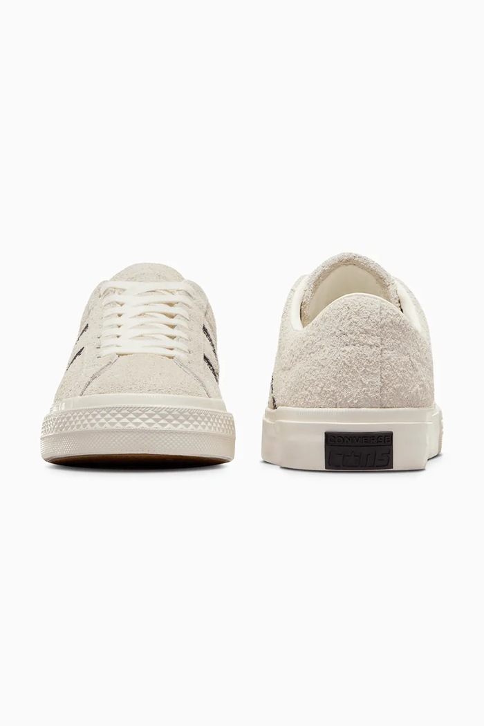 Obutev Teniske iz semiša Converse One Star Academy Pro A06424C bež