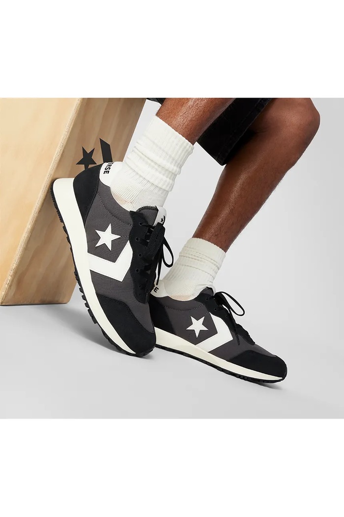 Tenisice Converse Omega Trainer A13378C