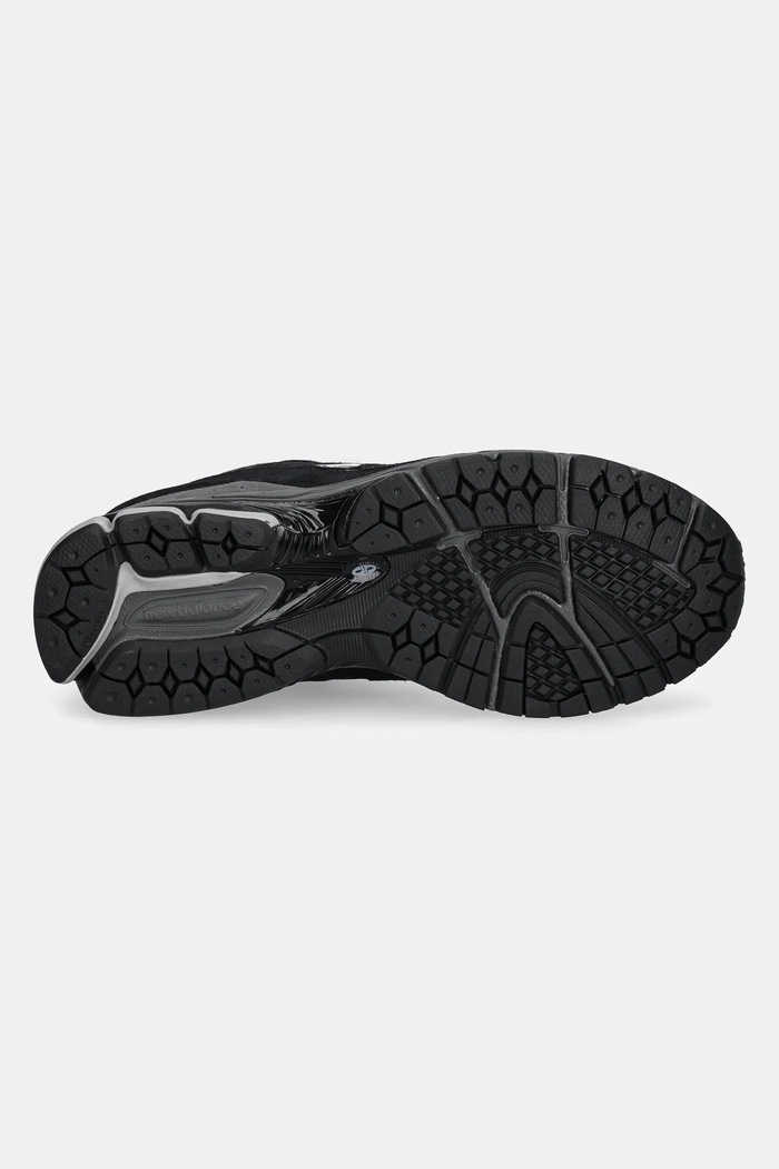 New Balance sneakersy U2002 U2002RTG czarny