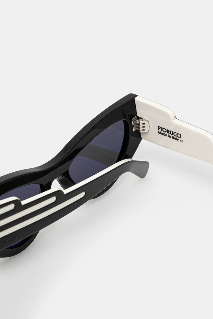 Аксесуари Сонцезахисні окуляри Fiorucci Wing U01FPASU132AC03BK01 чорний
