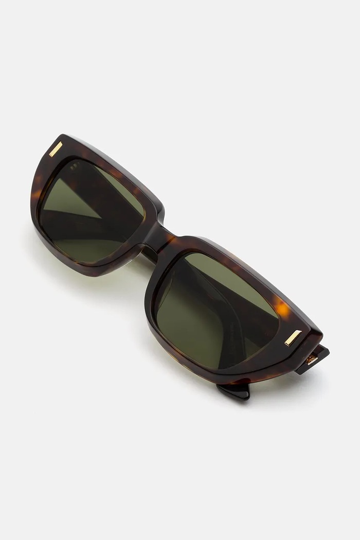 Аксессуары Солнцезащитные очки Marni Etezea EYMRN00098.002.7ZW коричневый