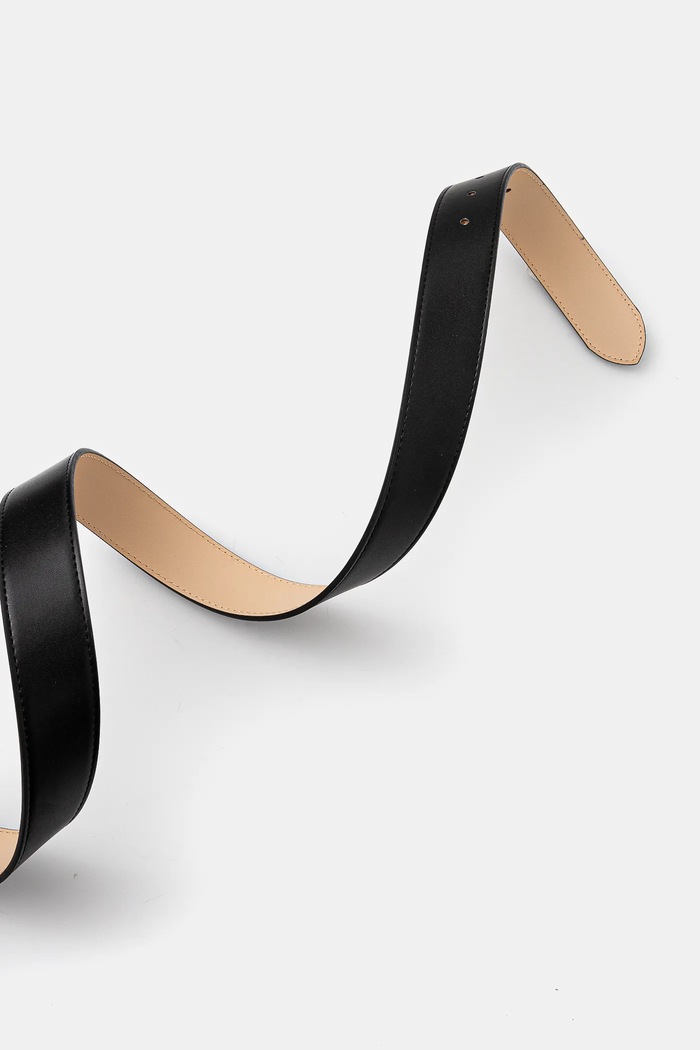 Opasok Guess LORELEI BW9228.P5235 čierna SS25