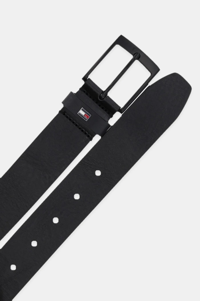 Tommy Hilfiger opasok pánsky kožený AM0AM13014 čierna SS26