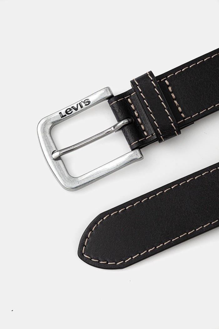 Кожен колан Levi's LOIRE 000I6.0000 черен SS25